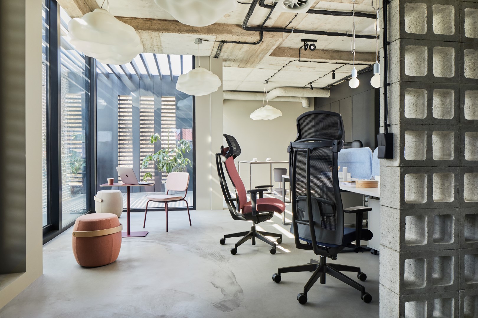 Revo LR48 stalas - Image 11