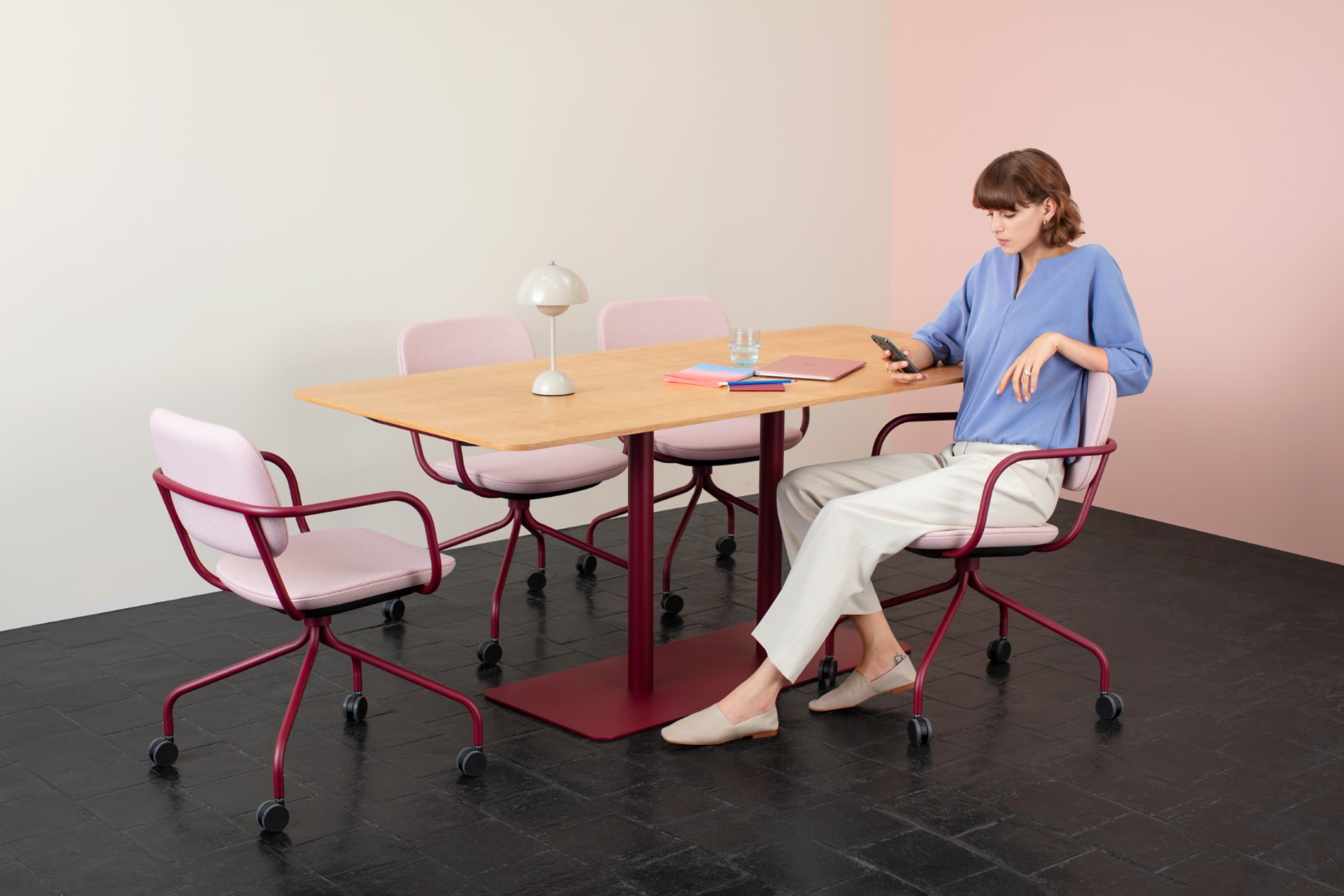 Revo T150 stalas - Image 4