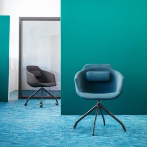 Minkštasuoliai krėslai - kėdės biurui ULTRA