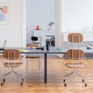 Minkštasuoliai krėslai NEW SCHOOL